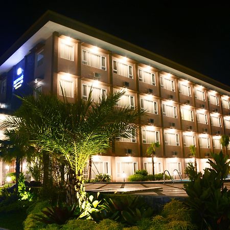 Mexolie Hotel Kebumen Eksteriør bilde