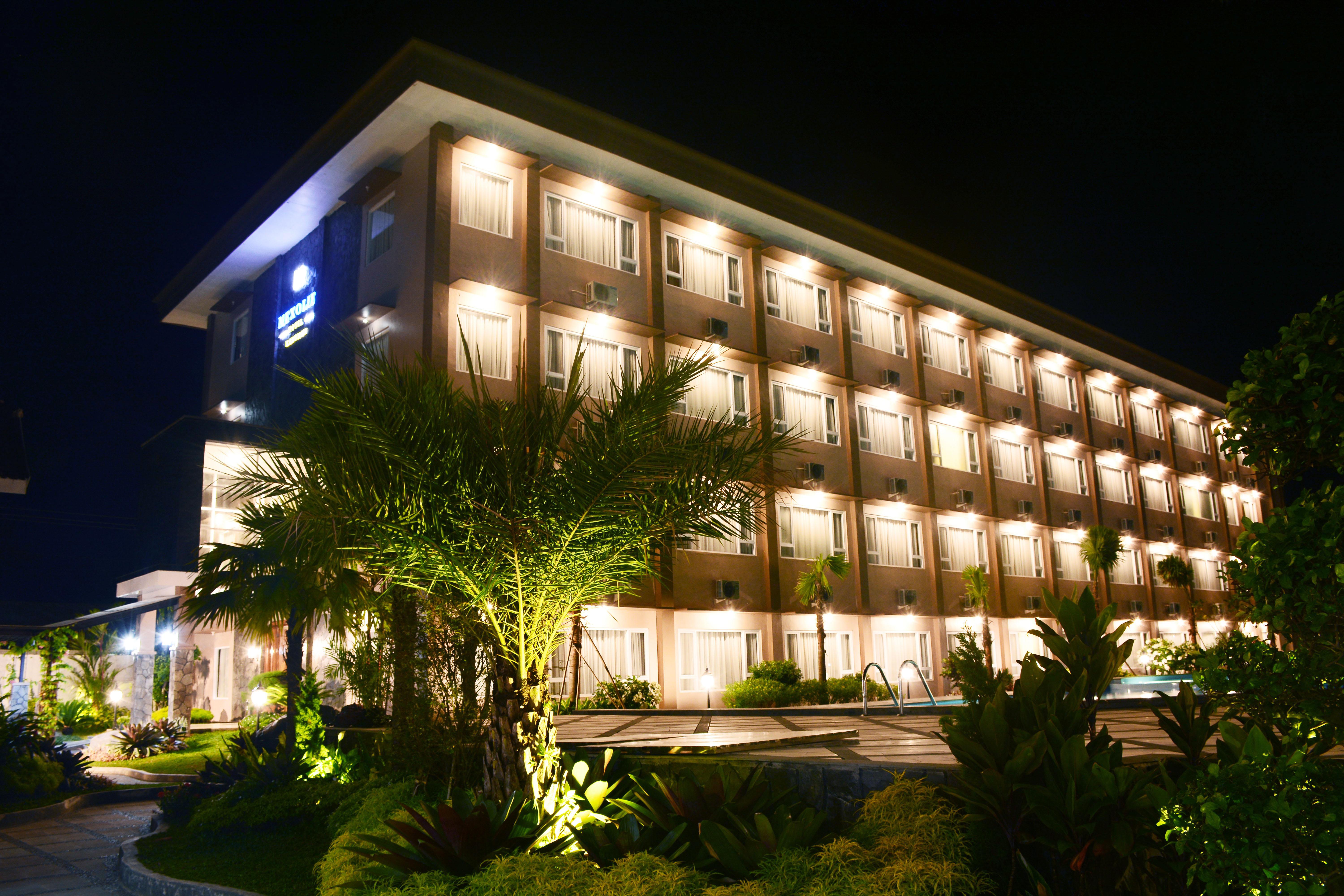 Mexolie Hotel Kebumen Eksteriør bilde