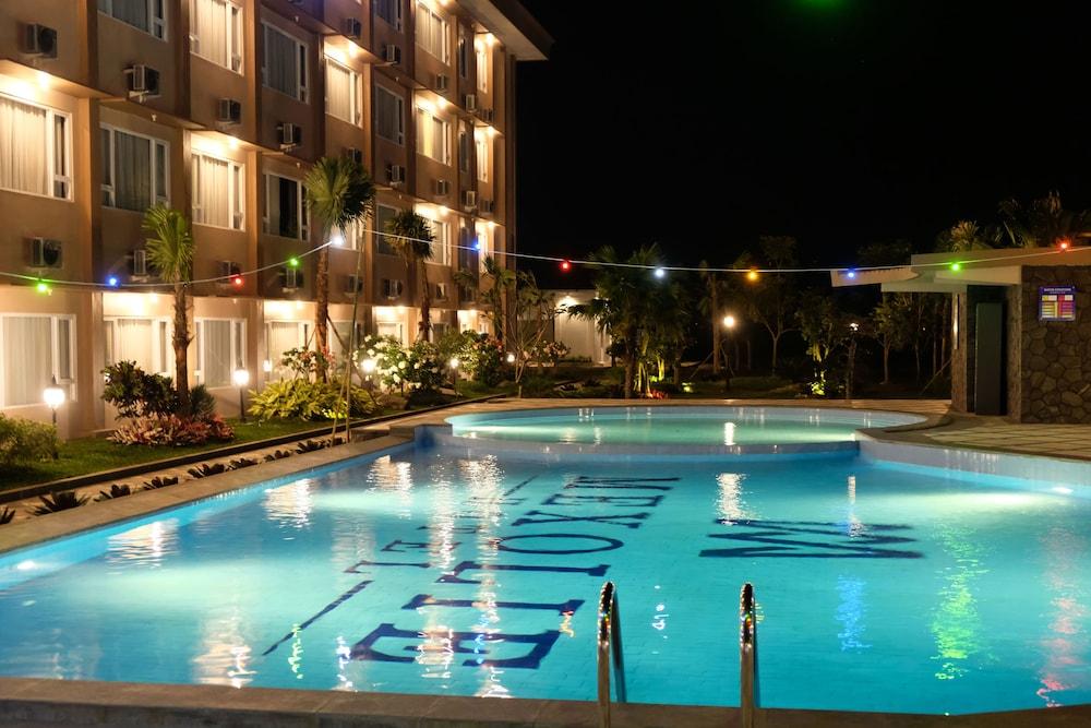 Mexolie Hotel Kebumen Eksteriør bilde