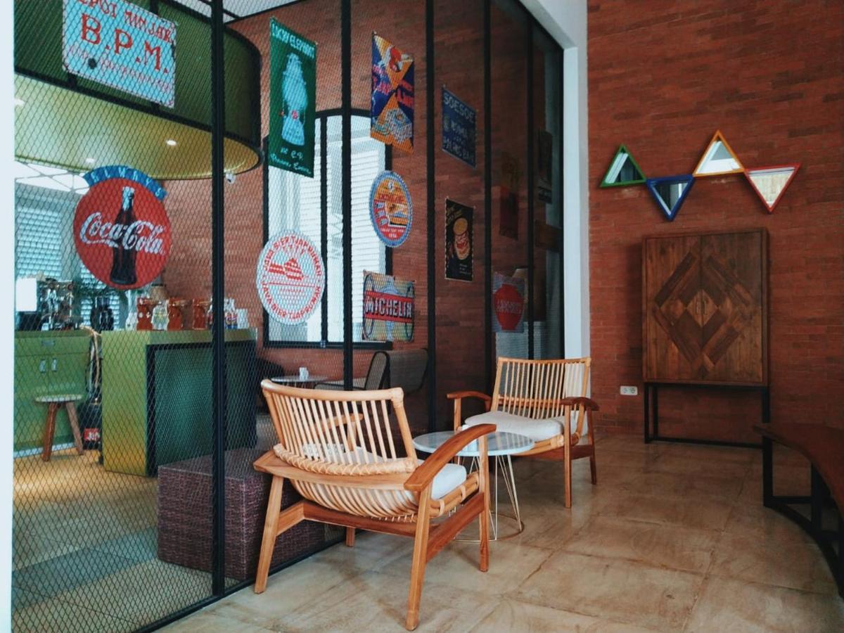 Mexolie Hotel Kebumen Eksteriør bilde